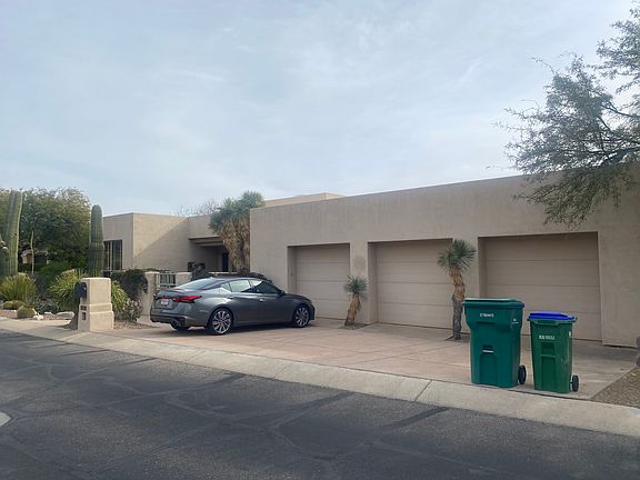 3rd image of 6454 N Desert Wind Cir
