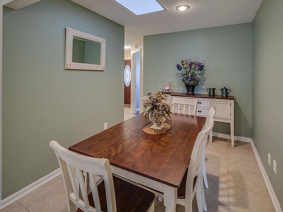 5th image of 5532 Blackjack Grove Ln
