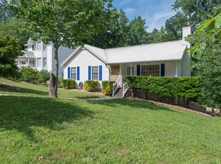 2754 Laurel View Dr, Snellville, GA