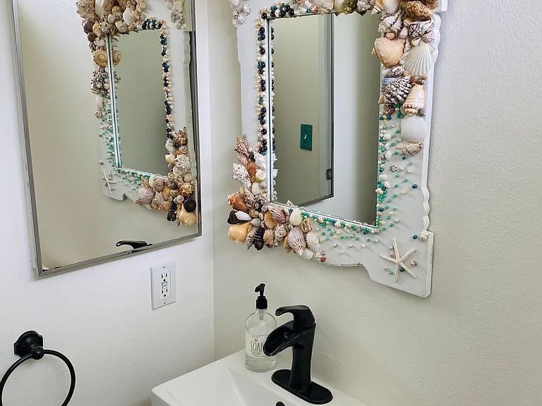 1074 Miramonte Dr — Photo 8