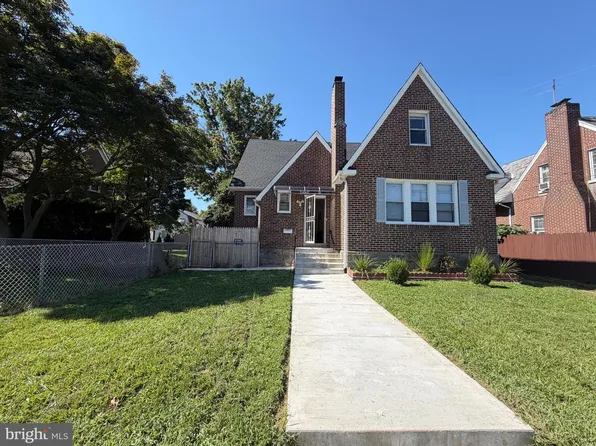 1320 Brighton St, Philadelphia, PA 19111