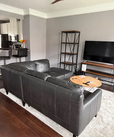 Spacious Living/entertainment Room