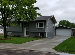 433 Central Rd, La Crosse, WI 54603