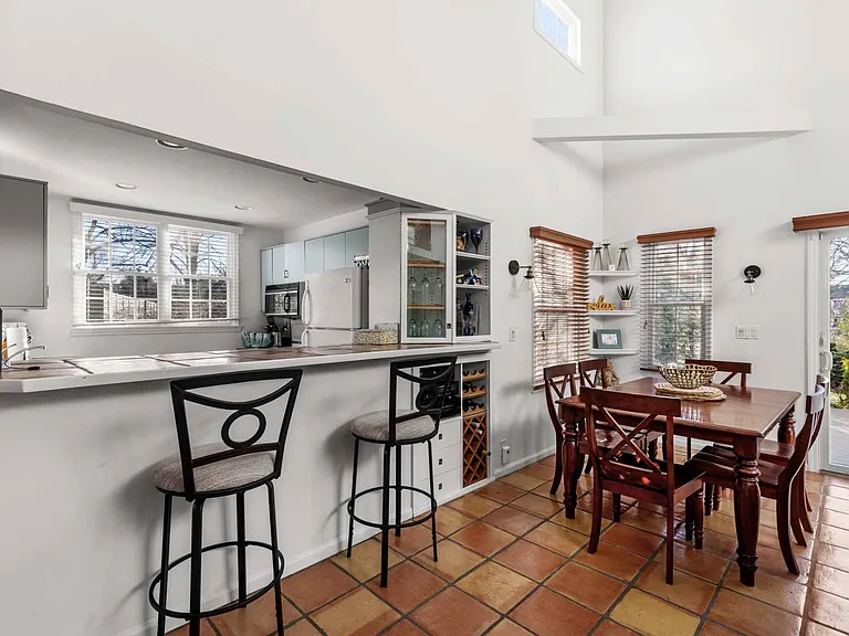 20 Hubbard Ln #116 — Photo 16