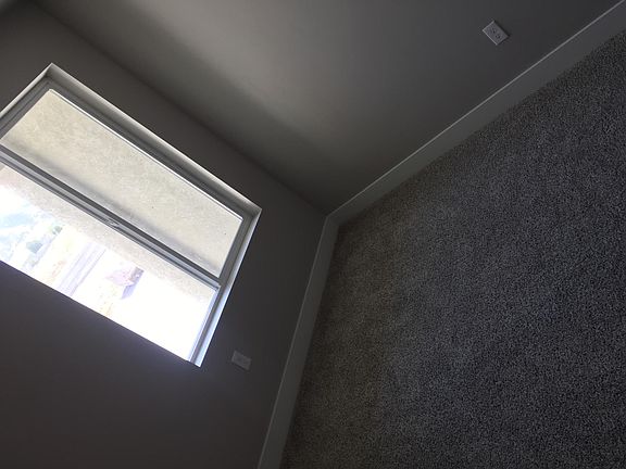 5th image of 853 Gleneagles Ct