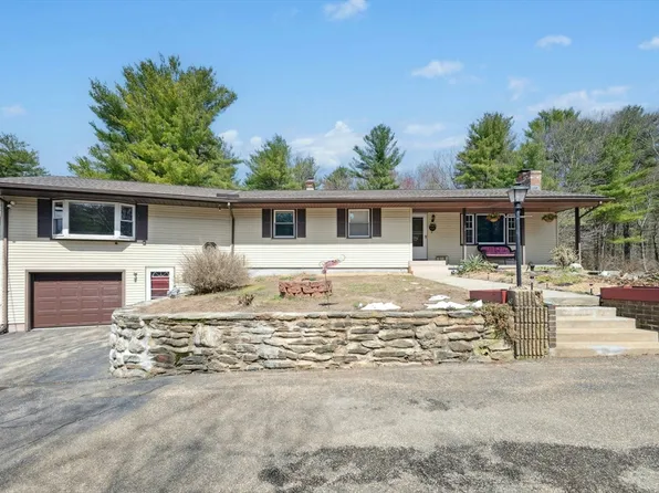 30 Green St, Leicester, MA 01524