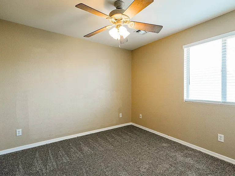 120 E Calle Del Rondador — Photo 12