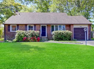 788 Pine Ave, West Islip, NY 11795