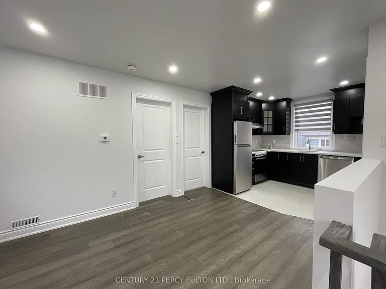 530 Country Glen Rd #COACH — Photo 3