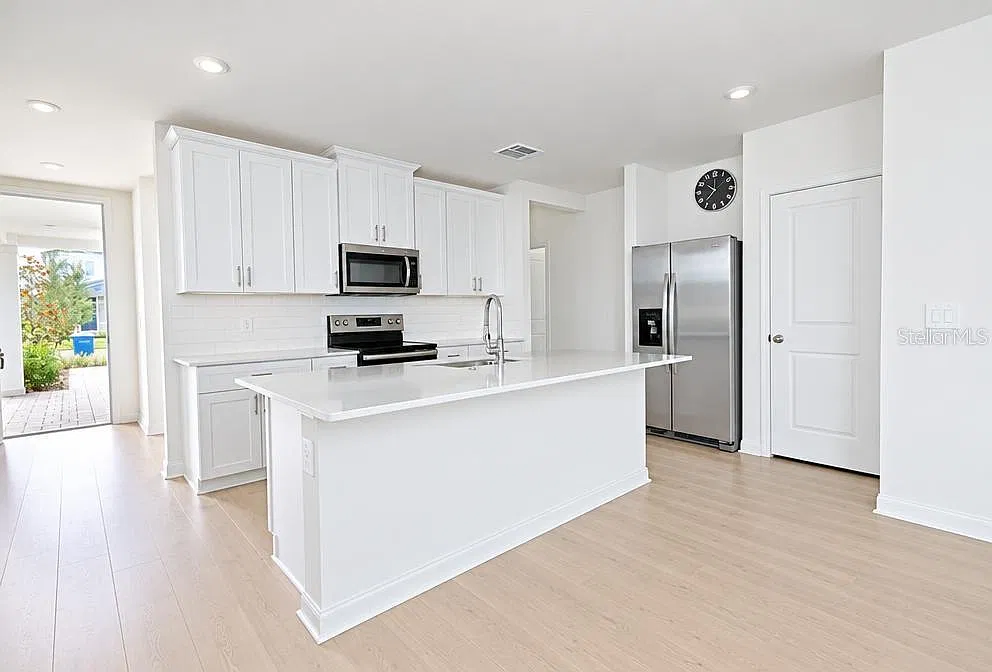 4 bed, 2.0 bath, 1607 sqft, $2,000 — Photo 4