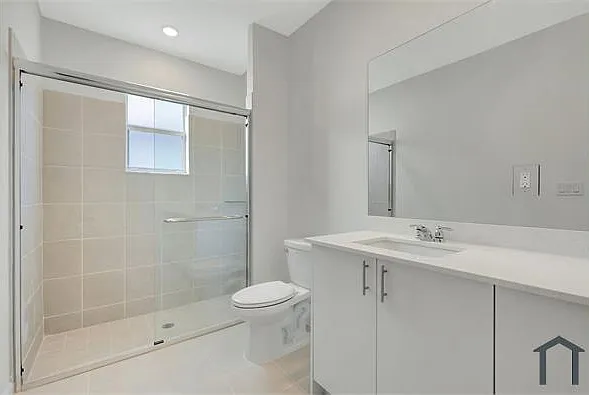 2811 SE 23rd Ter #2811 — Photo 22