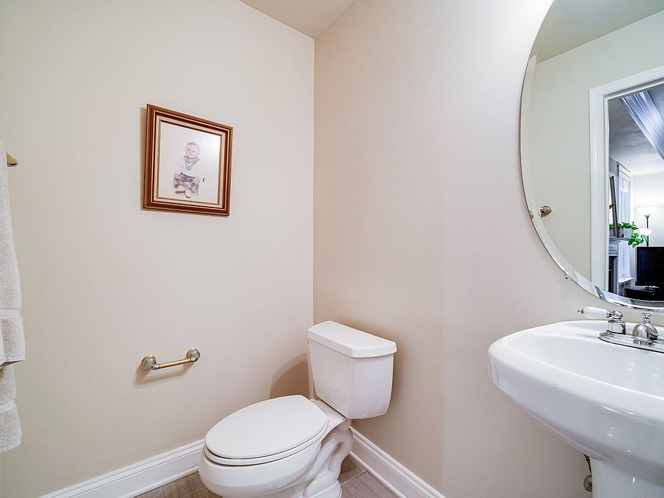 1st image of 7110 Mason Grove Ct #28
