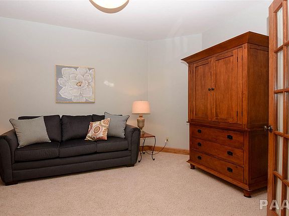 4th image of 10915 N Foxmeadow Dr