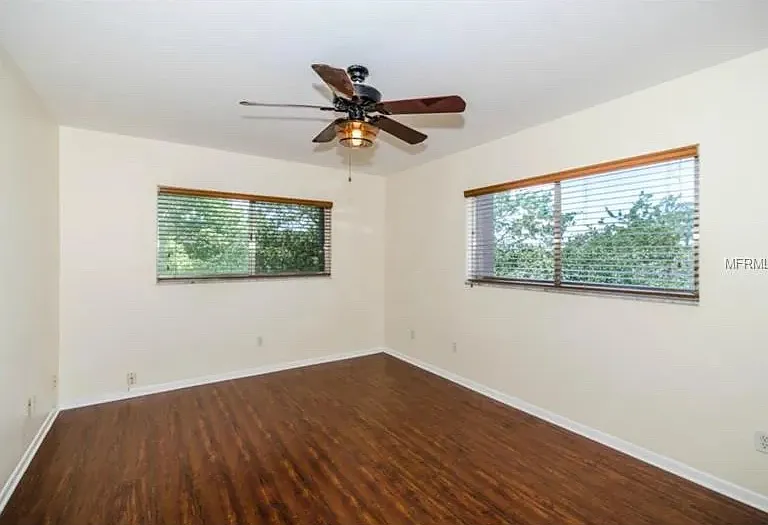 4610 W Gray St #301 — Photo 8