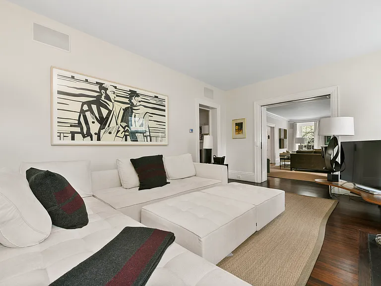 17 Farrar St — Photo 11