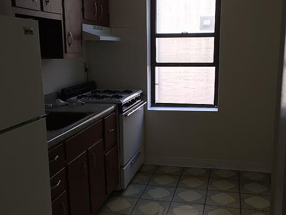 3rd image of 8718 3rd Ave APT C1