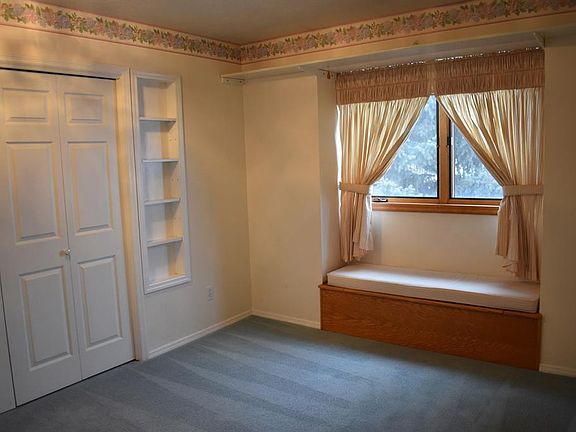 4th image of 2200 W Dickerson St APT 14
