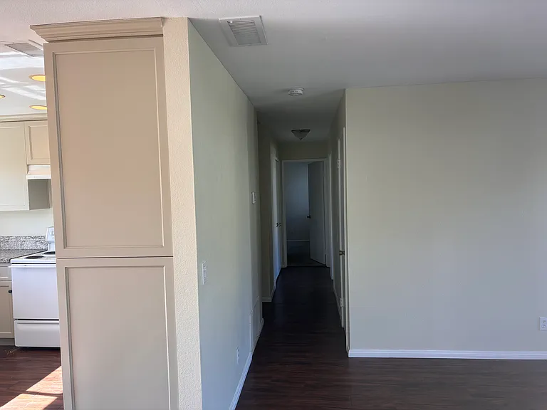 701 E 7th Ave #2 — Photo 10
