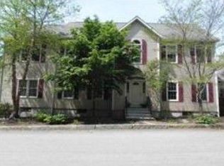 40 Turnpike Rd, Ipswich, MA 01938