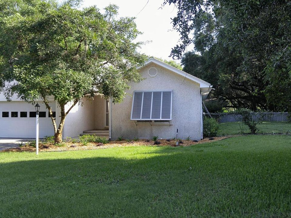 1st image of 773 Grove Park Cir