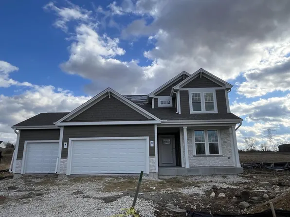 N50W19417 Tamarind WAY, Menomonee Falls, WI 53051