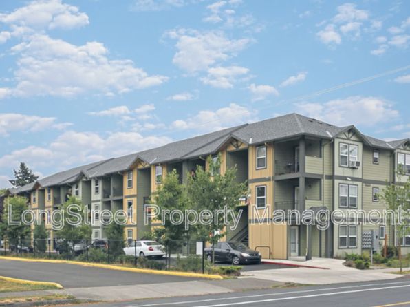 300 SE 148th Ave APT 22