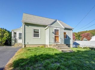 7 Nipmuck St, Worcester, MA 01602