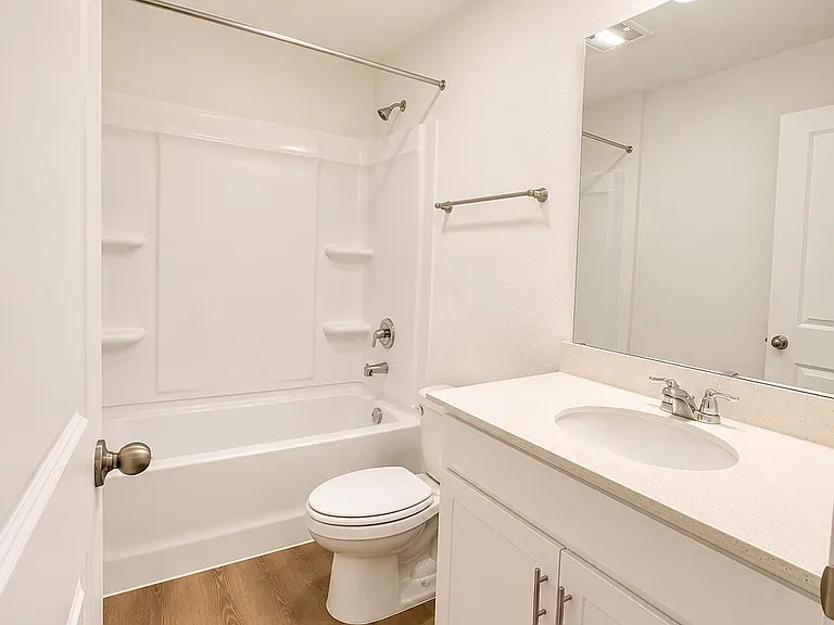 726 Sailor Grove Ln — Photo 13