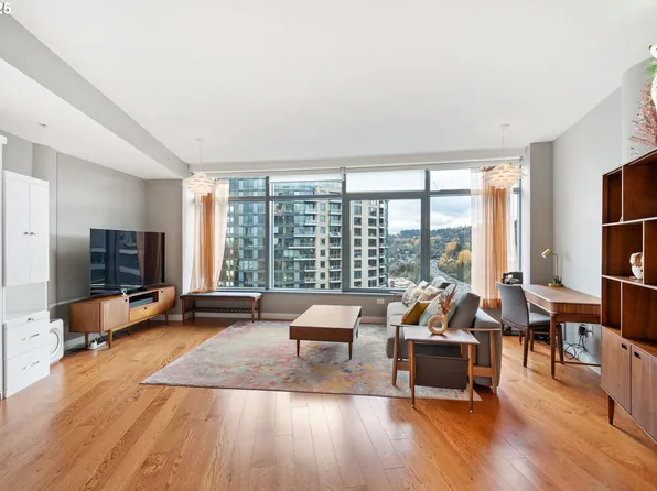 3601 SE River Pkwy Unit 2416, Portland, OR 97239