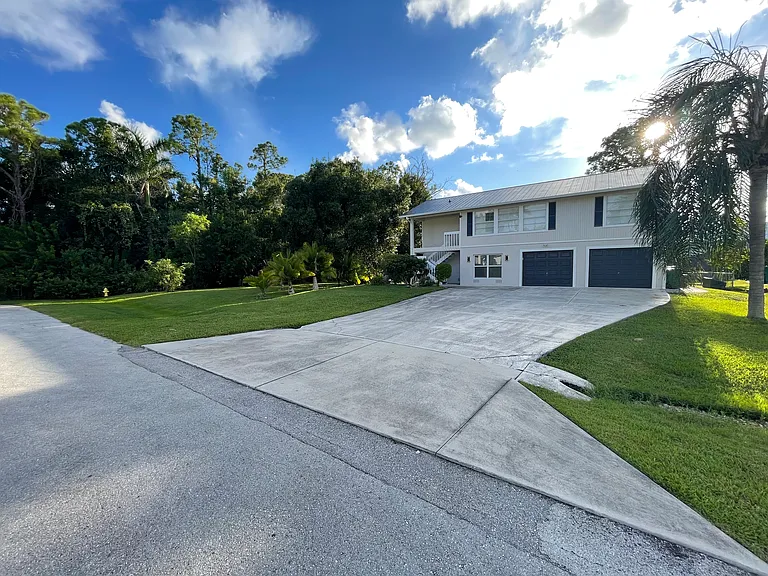 1337 Center Ln — Photo 8
