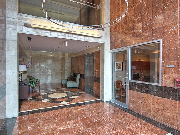 3rd image of 3311 Yupon St APT 505