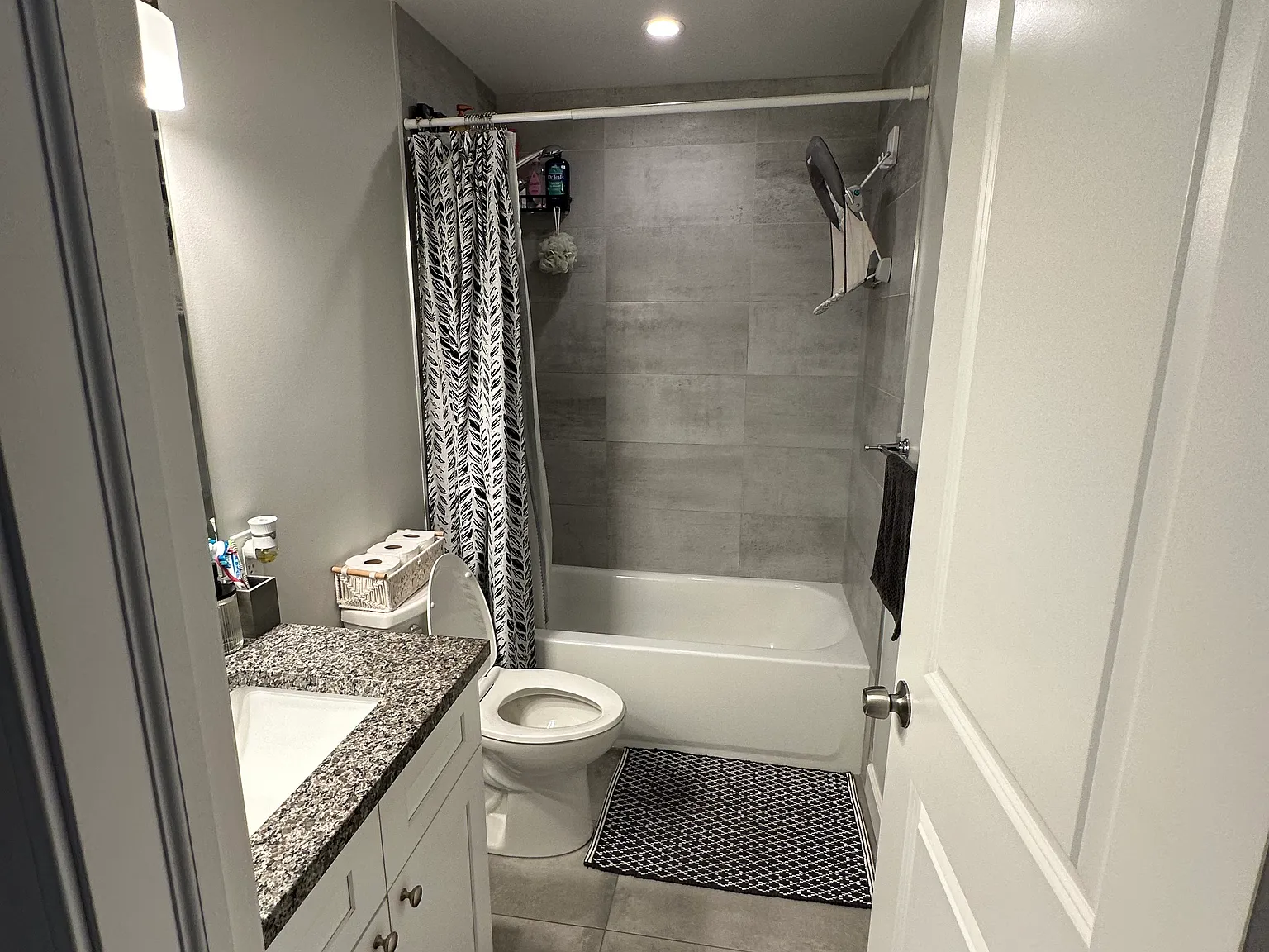 2 bed, $1,750 — Photo 2