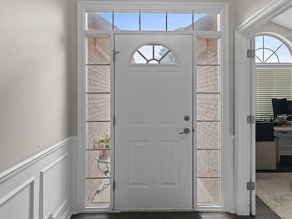 4th image of 37259 Willow Creek Ln