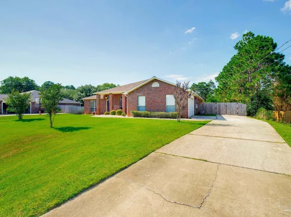 7292 Broadmoor St, Navarre, FL 32566