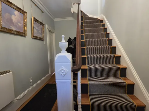 (undisclosed Address), Somerville, MA 02143