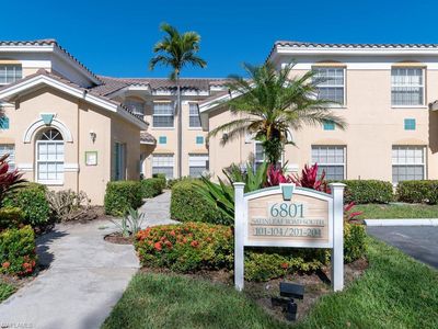 6801 Satinleaf Rd S APT 203, Naples, FL, 34109