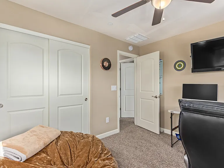 2150 W Alameda Rd #1325 — Photo 24