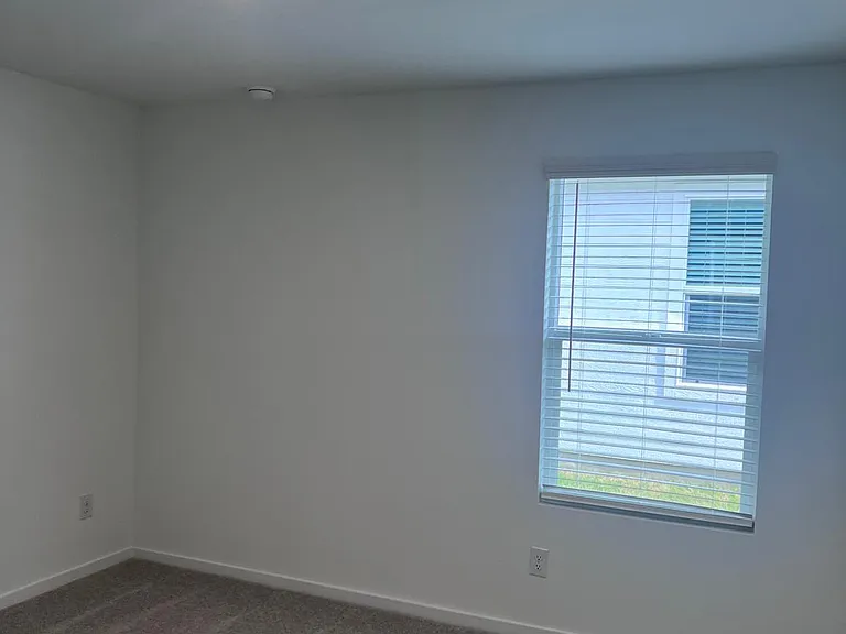 3915 Ontario Way — Photo 13