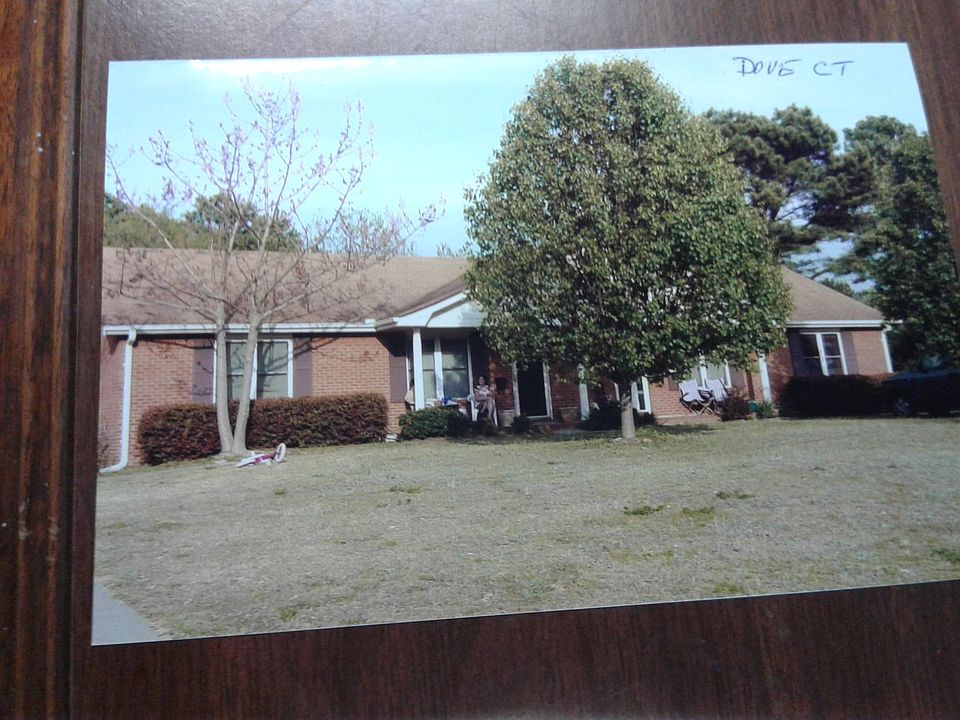 1st image of 3132 Dove Ct #B