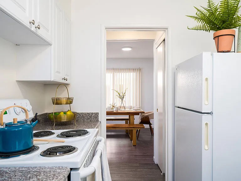 Westlake Apartments — Photo 25