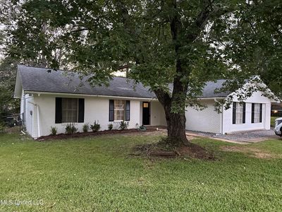 909 Brookford Ct, Jackson, MS, 39212
