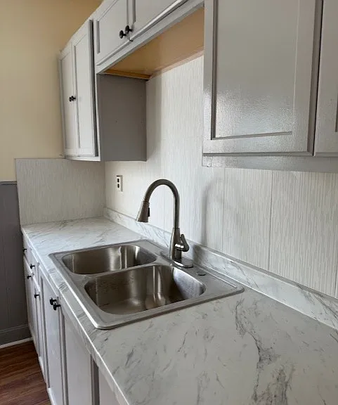 2255 Genesee St — Photo 24