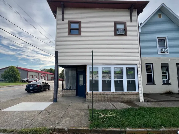 222 W Franklin St #C, Evansville, IN 47710