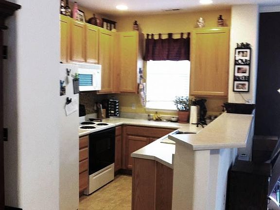 All appliances in kitchen