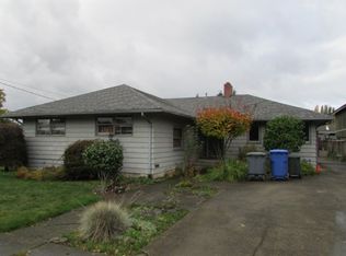 808 9th St SW, Puyallup, WA 98371