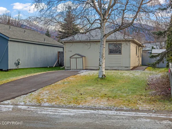 7700 Regal Mountain Dr, Anchorage, AK 99504