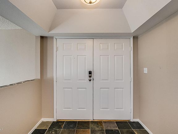 2nd image of 18811 N 19th Ave APT 2015