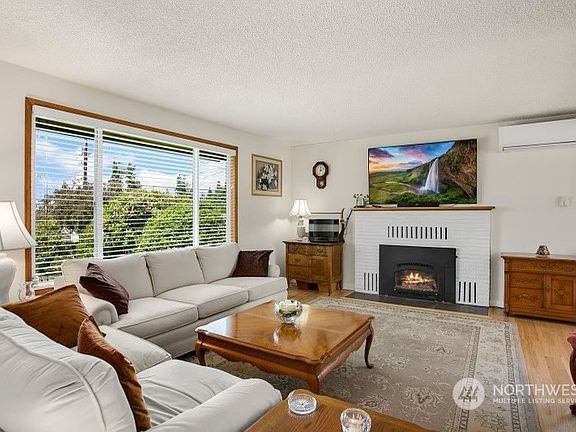 5th image of 5709 95th Drive SE