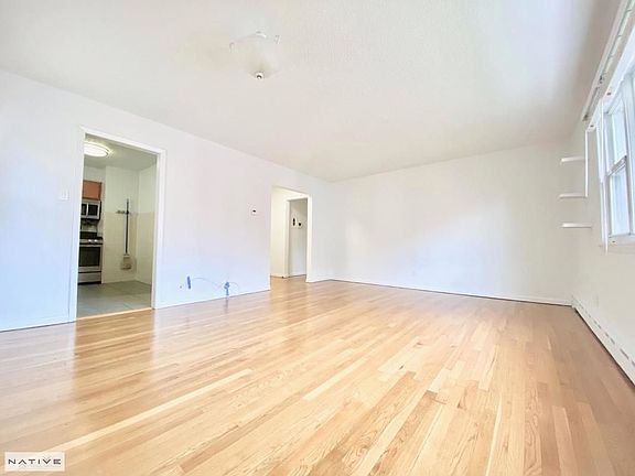 3rd image of 92 Newell St APT 2F