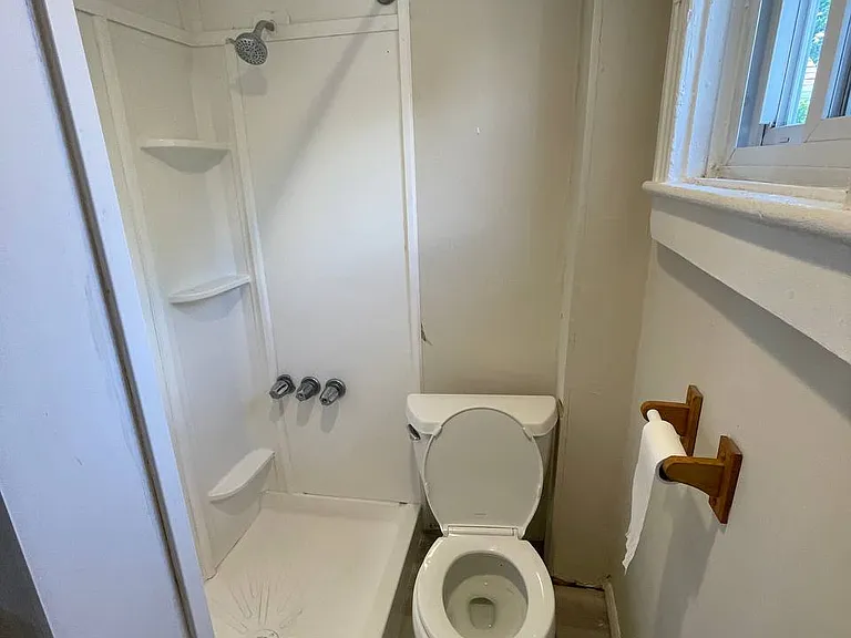 31 Academy Ave #2 — Photo 7